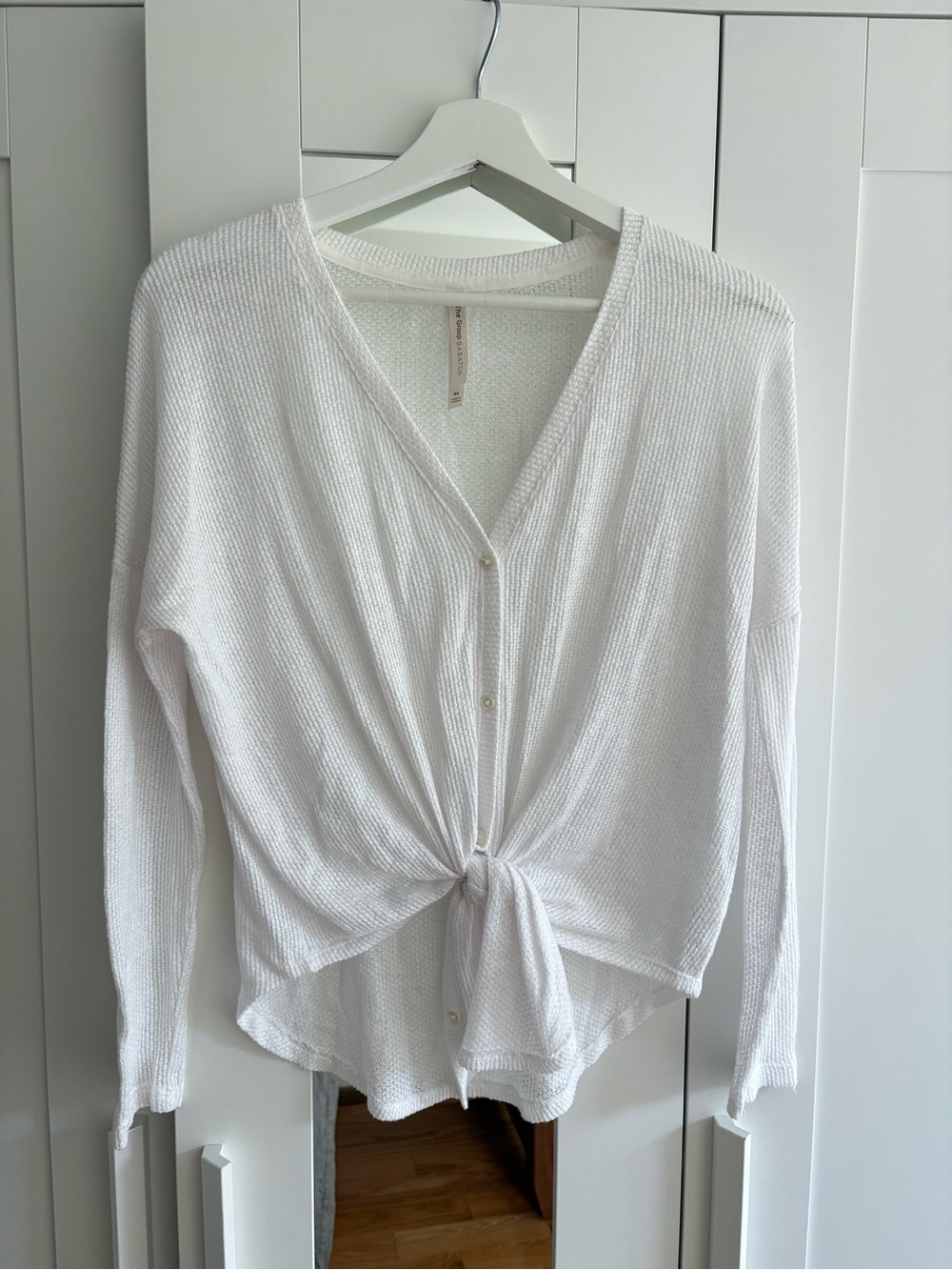 Aritzia Babaton Lightweight White Knit Tie-Front Top